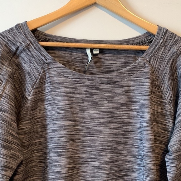 Calvin Klein Jeans Black & Grey Fleck Sweatshirt Size Large - Picture 6 of 16